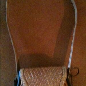 Chic Tan Woven Crossbody Bag